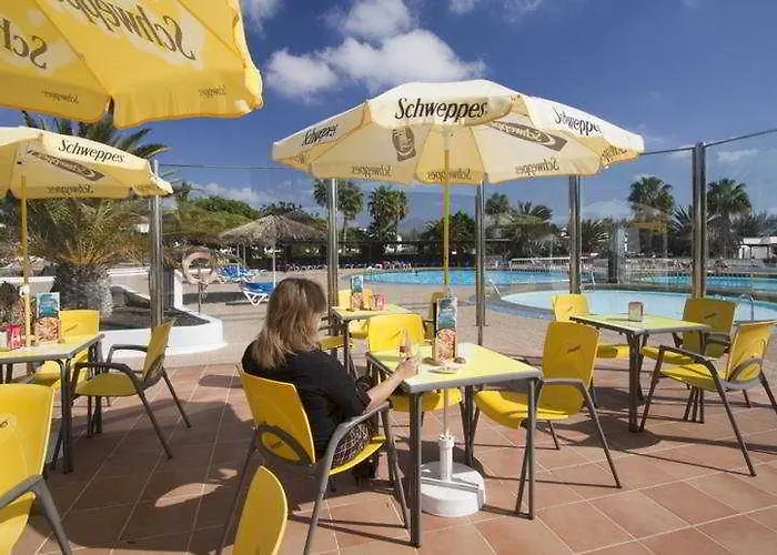 Playa Limones Hotel 3*